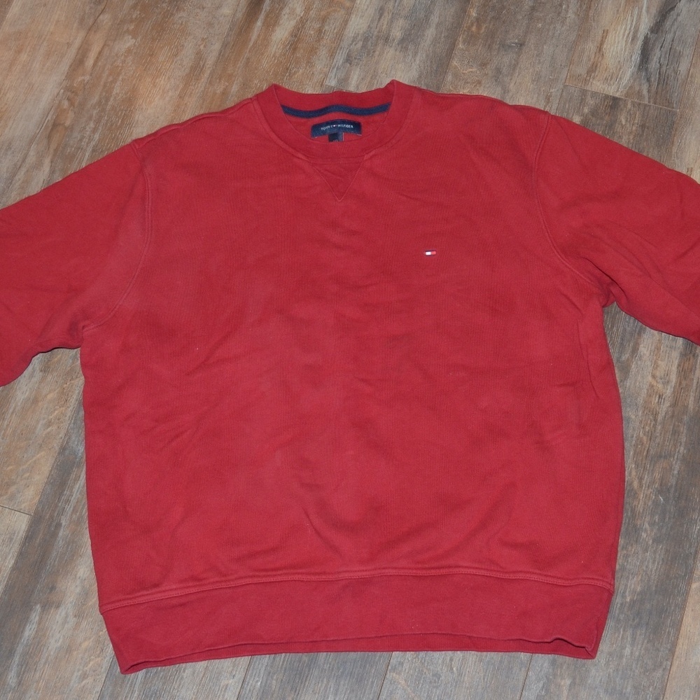Burgundy Tommy Hilfiger Sweatshirt